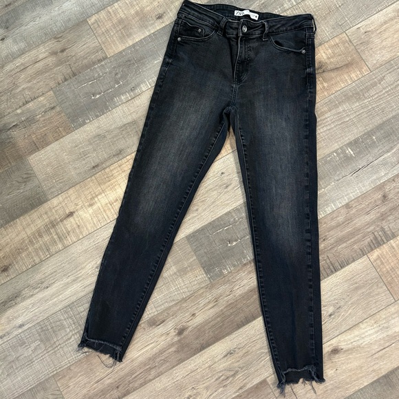 Zara Jeans - Z1976 mid rise jean with raw hem - Picture 2 of 6
